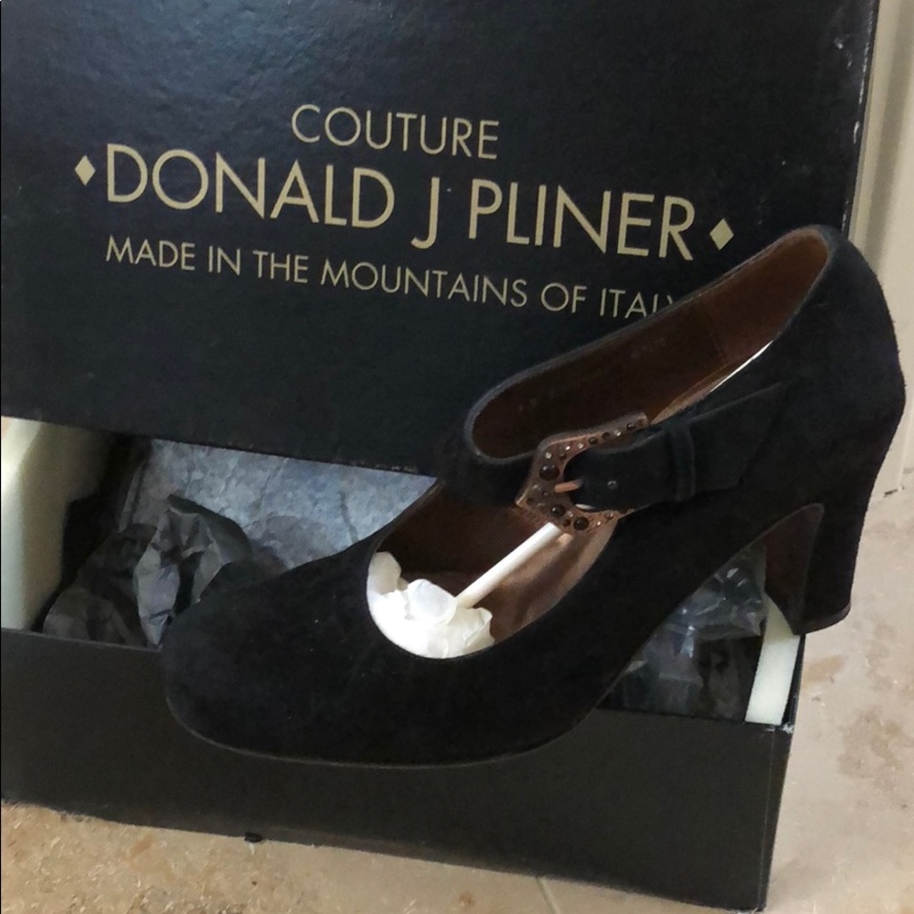 Donald J Pliner Mary Jane Heels